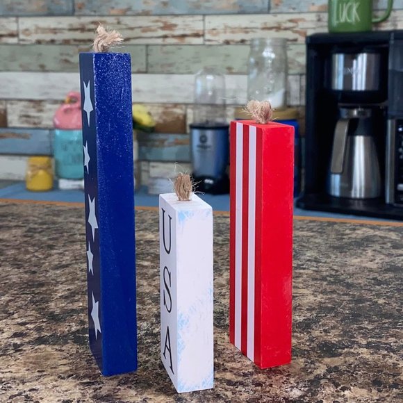 USA Patriotic Fireworks Wood 3-pc Block Set - Picture 3 of 4